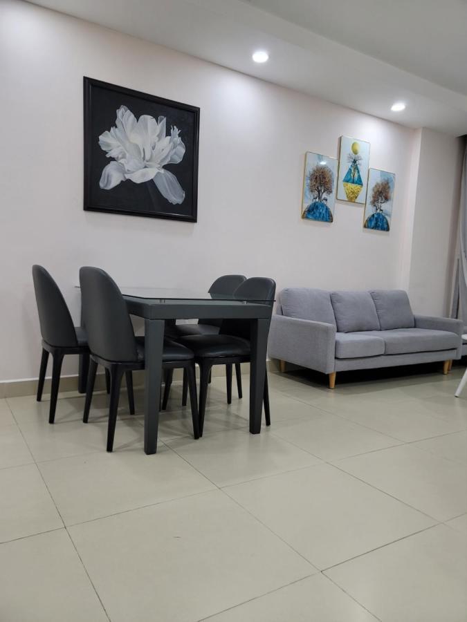 Gold View Apt4/2bed/2bath/free Pool&gym TP. Hồ Chí Minh